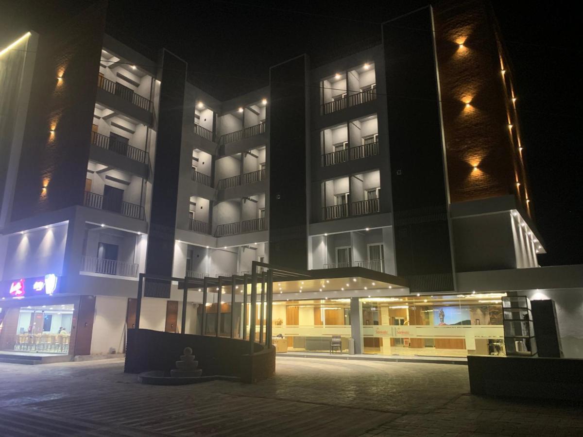 Comfort Inn , Statue Of Unity Kevadia 外观 照片